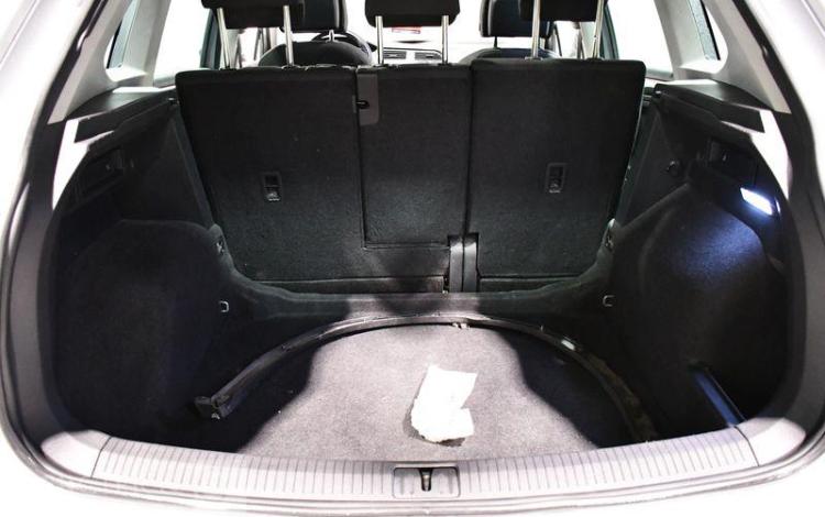 VOLKSWAGEN TIGUAN 2,0 TDI 150CH DSG7 GRIS GL-515-KY