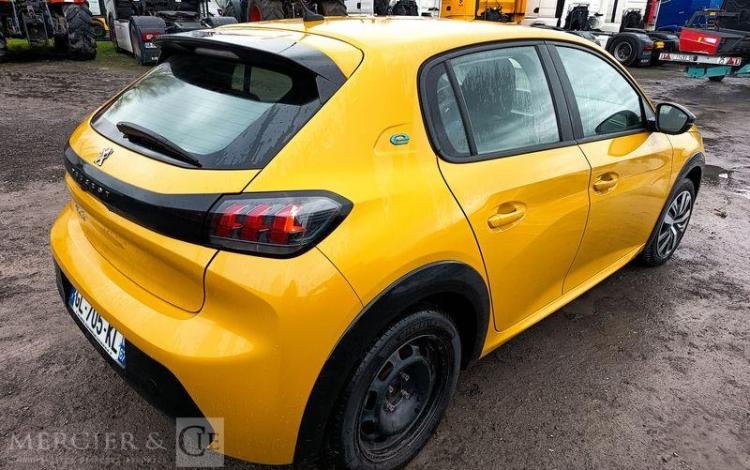 PEUGEOT e-208 ACTIVE JAUNE GL-705-KL