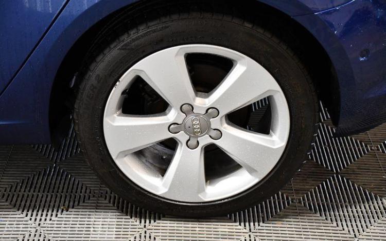 AUDI A3 SPORTBACK 1.4 G-TRON 110 AMBITION S-TRONIC BLEU GM-217-FV