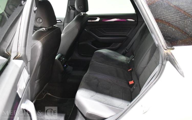 VOLKSWAGEN ARTEON R-LINE 2,0 TSI 190CH DSG7 BLANC GM-625-WZ