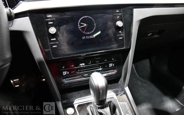 VOLKSWAGEN ARTEON R-LINE 2,0 TSI 190CH DSG7 BLANC GM-625-WZ