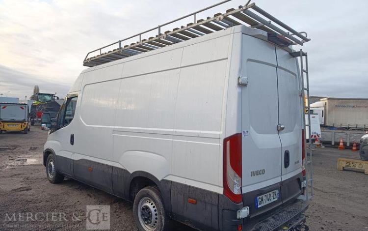 IVECO DAILY VI Fourgon Phase 3 35S18 3.0 D 16V Hi-Matic 175 cv Boîte auto – ANNEE 2023 BLANC GM-740-ZM