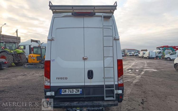 IVECO DAILY VI Fourgon Phase 3 35S18 3.0 D 16V Hi-Matic 175 cv Boîte auto – ANNEE 2023 BLANC GM-740-ZM