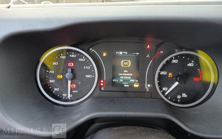 IVECO DAILY VI Fourgon Phase 3 35S18 3.0 D 16V Hi-Matic 175 cv Boîte auto – ANNEE 2023 BLANC GM-740-ZM