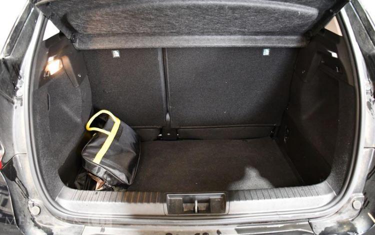 RENAULT CAPTUR EQUILIBRE TCE 90 NOIR GM-907-XF