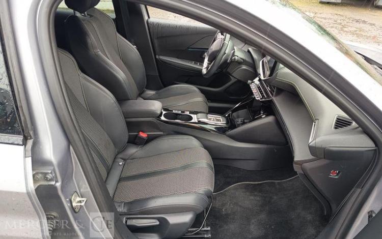 PEUGEOT 208 GT PURE TECH 130S&S EAT8 GRIS GM-977-LK