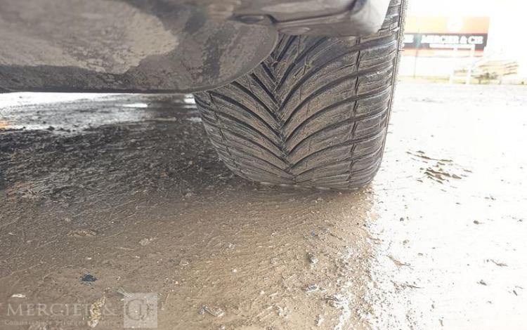 PEUGEOT 208 GT PURE TECH 130S&S EAT8 GRIS GM-977-LK