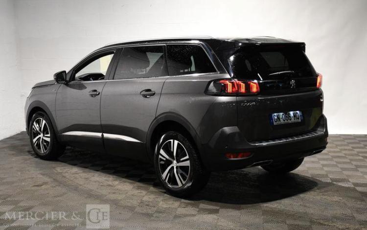 PEUGEOT 5008 GT PURE TECH 130 S&S BLUEHDI GRIS GN-066-MQ
