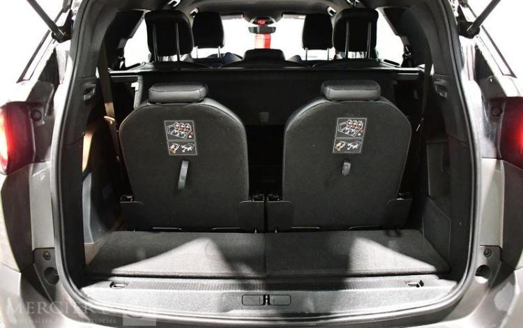 PEUGEOT 5008 GT PURE TECH 130 S&S BLUEHDI GRIS GN-066-MQ