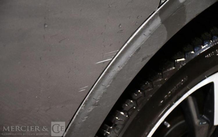 PEUGEOT 5008 GT PURE TECH 130 S&S BLUEHDI GRIS GN-066-MQ