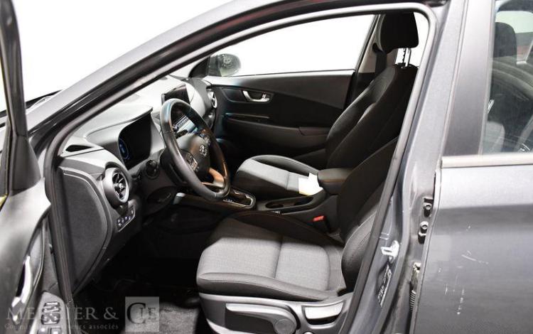 HYUNDAI KONA 1.6 GDI 141ch MHEV BUSINESS DCT GRIS GN-218-HZ