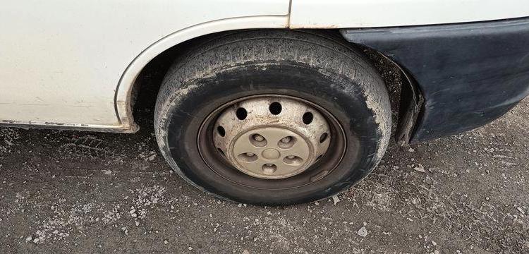 FIAT DUCATO 2,3 JTD 110CV AVEC PLATEAU – DIESEL – 161224 KMS – ANNEE 2004 BLANC GN-373-NL