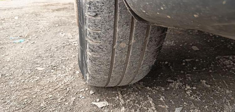 FIAT DUCATO 2,3 JTD 110CV AVEC PLATEAU – DIESEL – 161224 KMS – ANNEE 2004 BLANC GN-373-NL