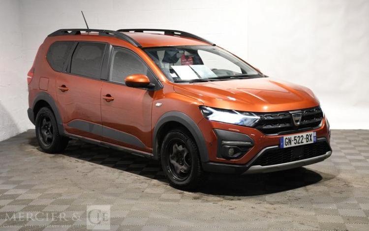 DACIA JOGGER CONFORT TCE 110 7PL BORDEAUX GN-522-BX