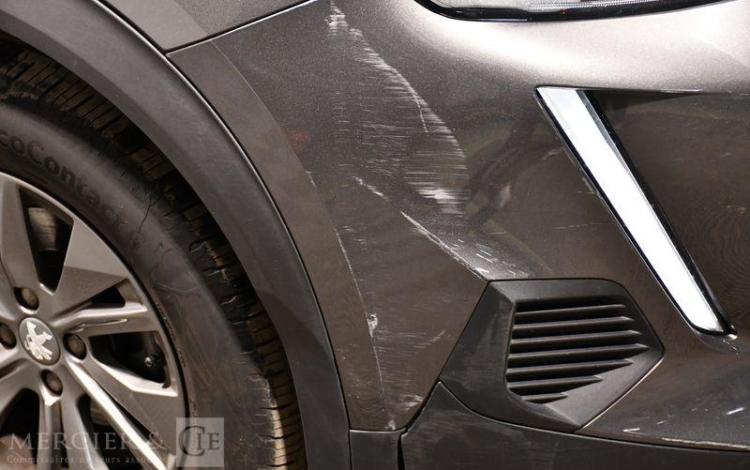 PEUGEOT 2008 STYLE PURE TECH 100 S&S GRIS GN-729-AN