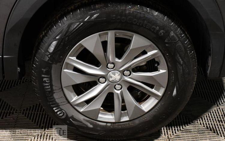 PEUGEOT 2008 STYLE PURE TECH 100 S&S GRIS GN-729-AN