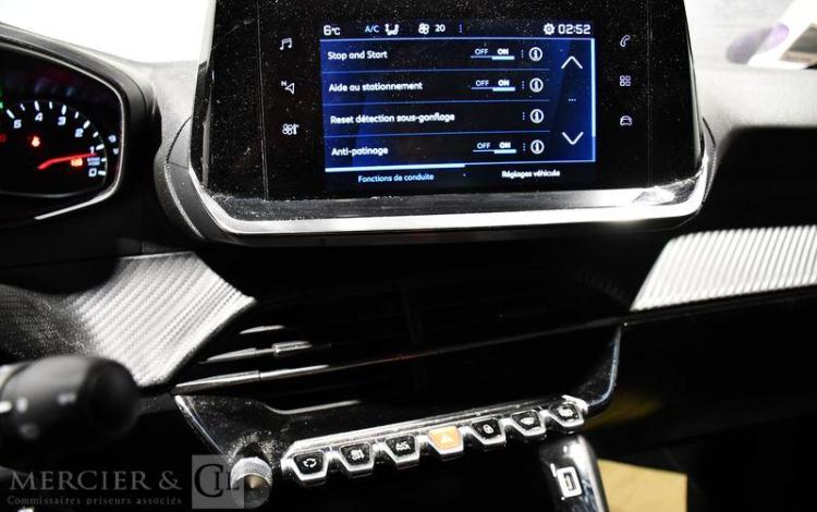 PEUGEOT 2008 STYLE PURE TECH 100 S&S GRIS GN-729-AN