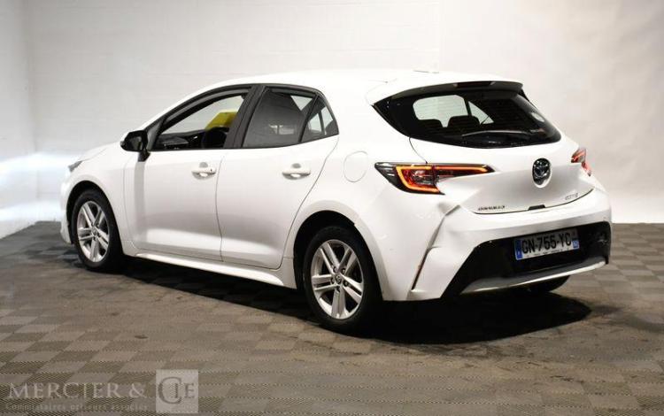 TOYOTA COROLLA 1.8 122H 100ch MHEV DYNAMIC BVA BLANC GN-755-YC