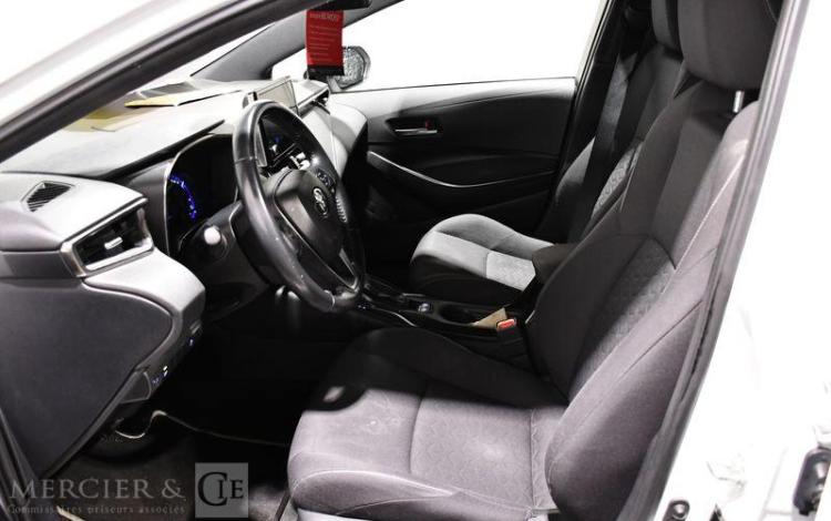 TOYOTA COROLLA 1.8 122H 100ch MHEV DYNAMIC BVA BLANC GN-755-YC