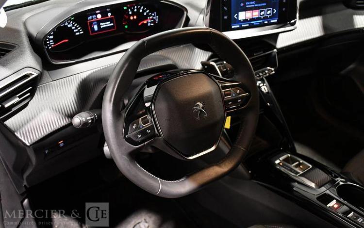 PEUGEOT 208 ALLURE PURE TECH 100 S&S NOIR GP-111-RB