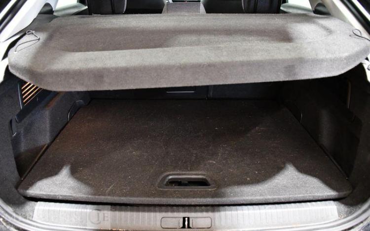 CITROEN C4 PURE TECH 130 S&S EAT8 SHINE NOIR GP-655-LC