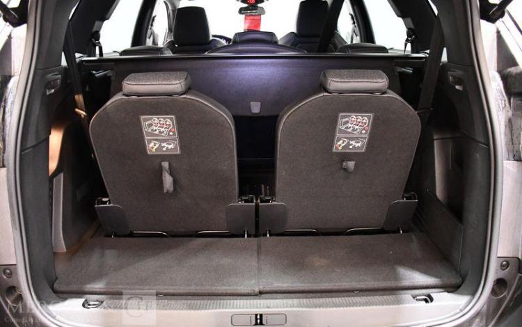 PEUGEOT 5008 BLUEHDI 130CH S&S EAT8 ALLURE PACK GRIS GP-688-MF
