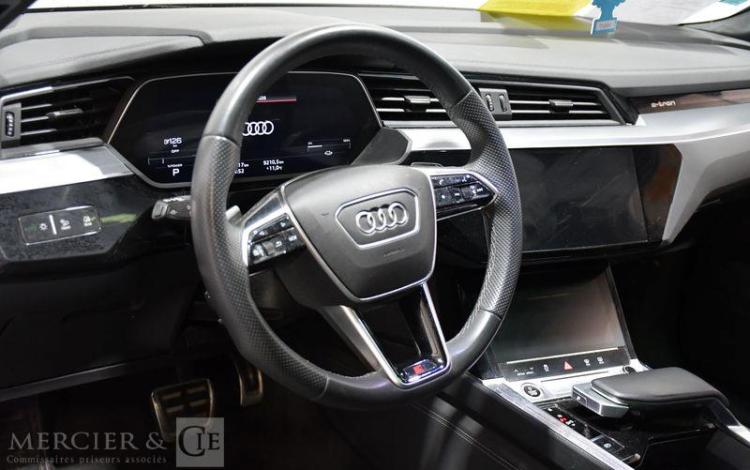 AUDI Q8 E-TRON SPORTBACK 55 410ch 114kWh S-LINE QUATTRO BVA GRIS GP-842-HG