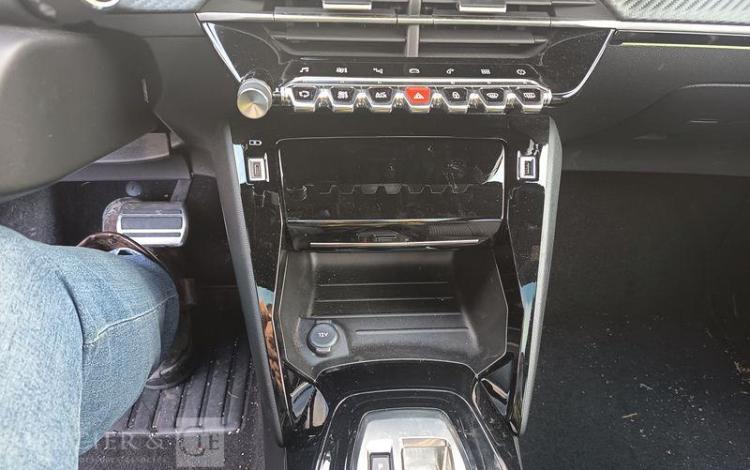 PEUGEOT 208 1,2 PURE TECH 130 S&S GT GRIS GP-968-FR