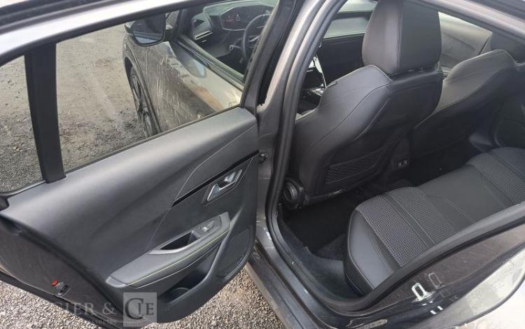 PEUGEOT 208 1,2 PURE TECH 130 S&S GT GRIS GP-968-FR