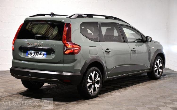 DACIA JOGGER EXTREME+ TCE 110 7PL VERT GQ-337-FJ