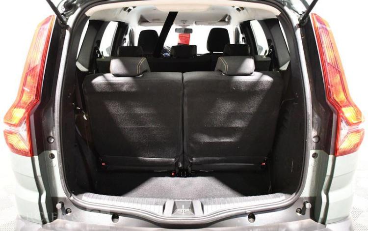 DACIA JOGGER EXTREME+ TCE 110 7PL VERT GQ-337-FJ