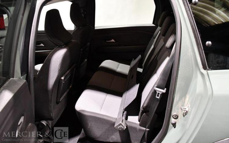 DACIA JOGGER EXTREME+ TCE 110 7PL VERT GQ-337-FJ