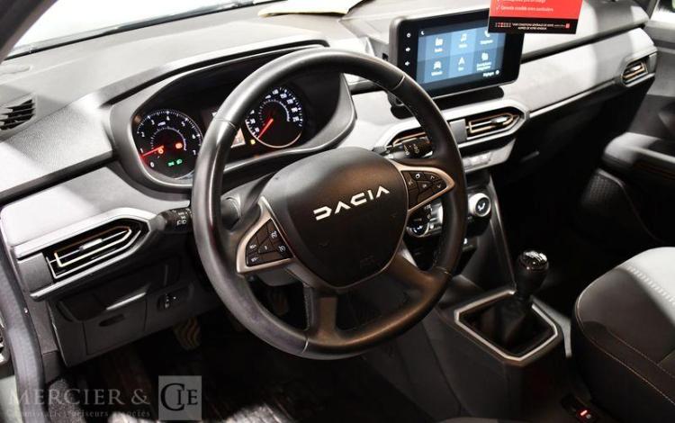 DACIA JOGGER EXTREME+ TCE 110 7PL VERT GQ-337-FJ