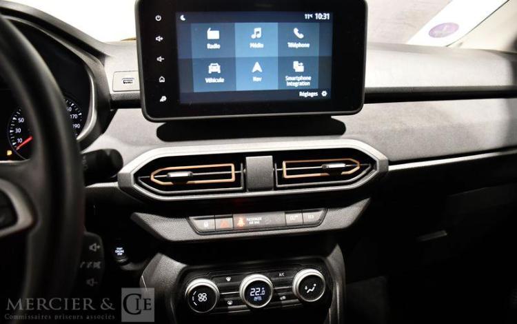 DACIA JOGGER EXTREME+ TCE 110 7PL VERT GQ-337-FJ