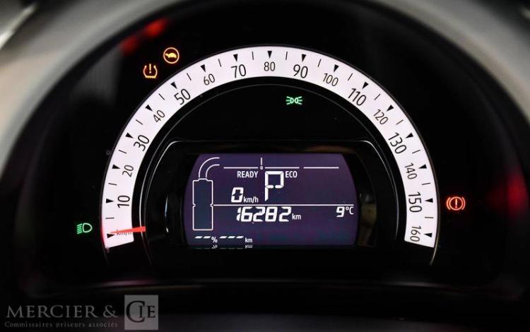 RENAULT TWINGO E-TECH AUTHENTIC  GQ-389-MF