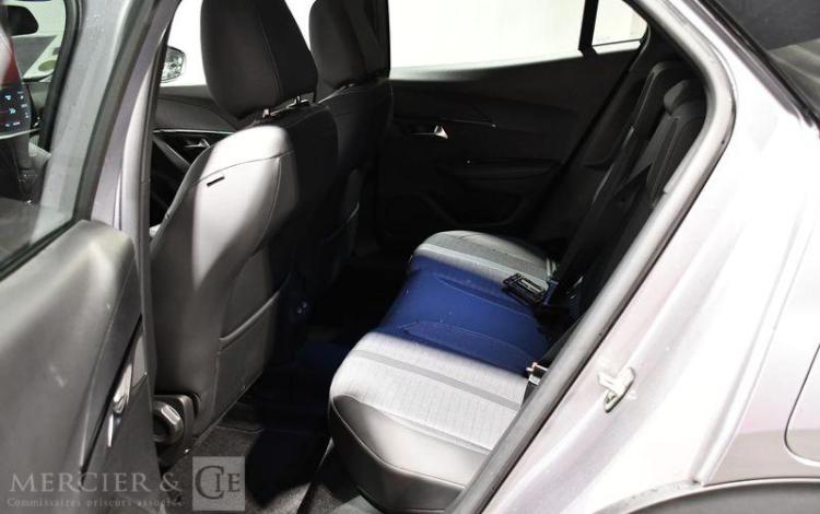 PEUGEOT 2008 1,5 BLUEHDI GRIS GQ-820-AH
