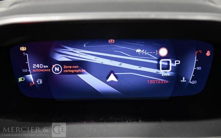 PEUGEOT 2008 1,5 BLUEHDI GRIS GQ-820-AH