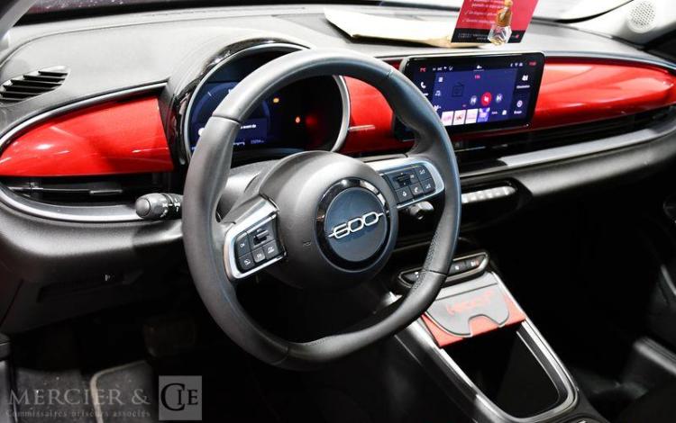 FIAT 600 54 kwh RED ROUGE GR-571-MR