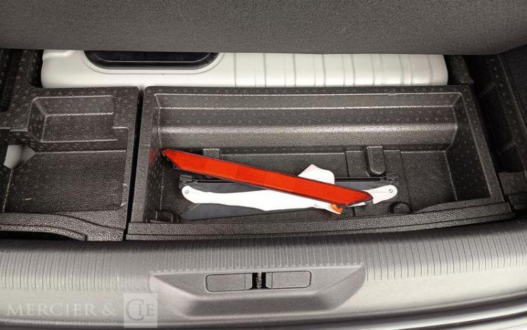 PEUGEOT E-308 FIRST GRIS GR-669-PC