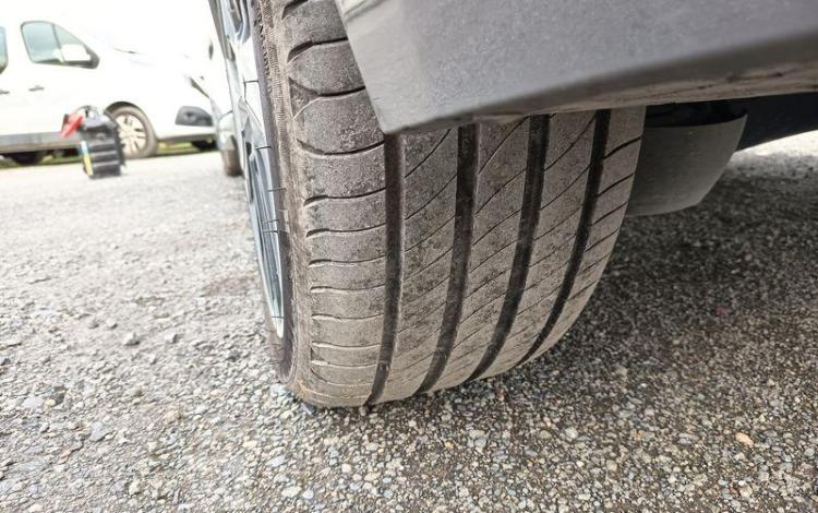 PEUGEOT E-308 FIRST GRIS GR-669-PC