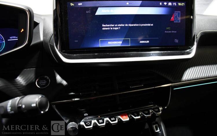 PEUGEOT e-2008 GT BLEU GR-884-GA