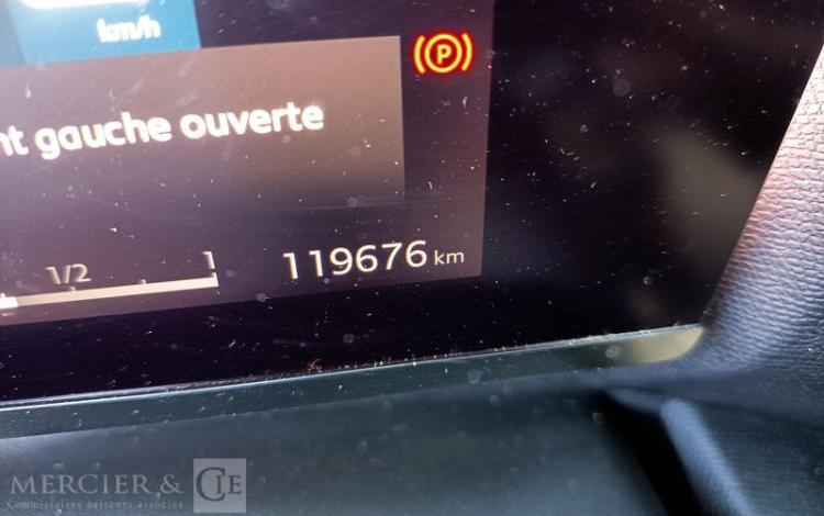 CITROEN C4 PLUS PURE TECH 130 S&S EAT8 FEEL PACK BLANC GS-207-LK