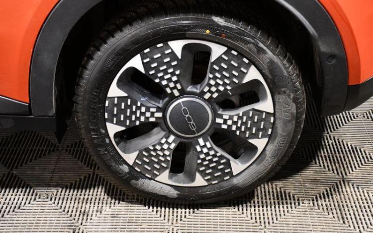 FIAT 600 E 155 KWH LA P  GS-219-EB