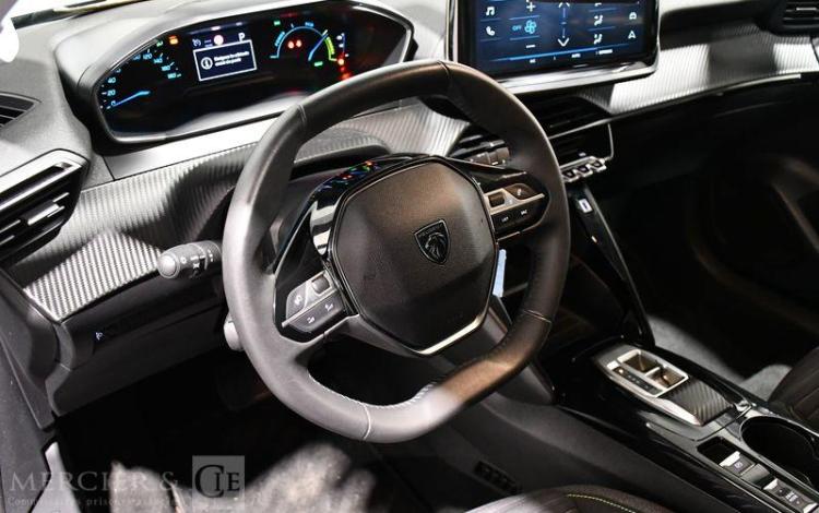 PEUGEOT e-208 ACTIVE NOIR GV-708-XJ
