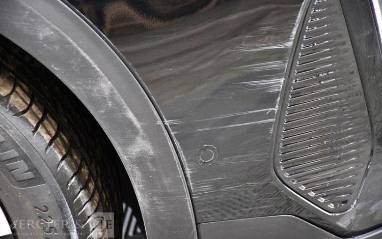 PEUGEOT 5008 GT HYBRID 136 e-DCS NOIR GV-718-JG