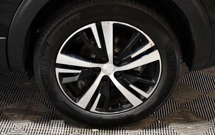 PEUGEOT 5008 GT HYBRID 136 e-DCS NOIR GV-718-JG