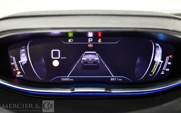 PEUGEOT 5008 GT HYBRID 136 e-DCS NOIR GV-718-JG