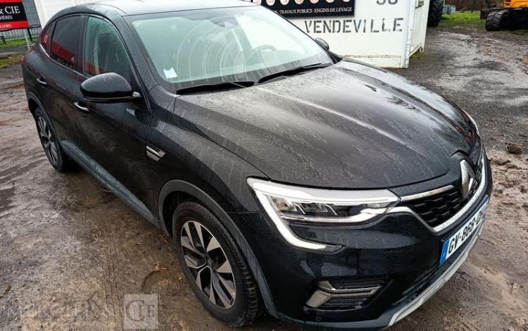 RENAULT ARKANA EVOLUTION MILD HYBRID 140 EDC 22 NOIR GV-868-QH