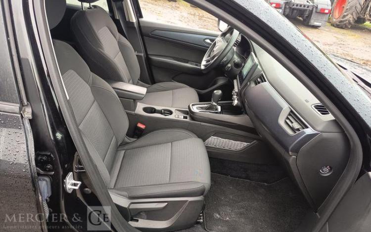 RENAULT ARKANA EVOLUTION MILD HYBRID 140 EDC 22 NOIR GV-868-QH