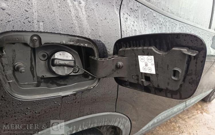 RENAULT ARKANA EVOLUTION MILD HYBRID 140 EDC 22 NOIR GV-868-QH